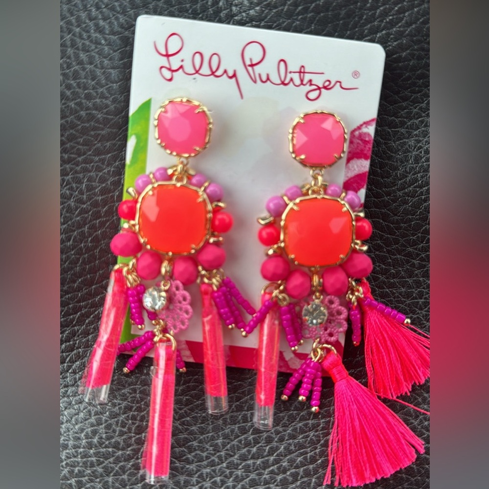 🆕Pink Lilly Pulitzer earrings